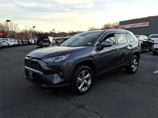 2021 Toyota RAV4 Hybrid XLE Premium