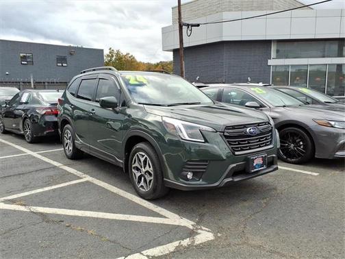 2024 Subaru Forester Premium