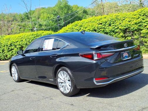 Caviar 2020 Lexus ES 300h Base