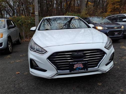 2018 Hyundai SONATA SE