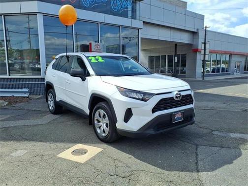 2022 Toyota RAV4 LE