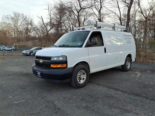 2020 Chevrolet Express 2500 RWD 2500 Regular Wheelbase WT