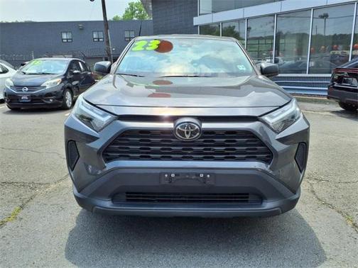 2023 Toyota RAV4 LE