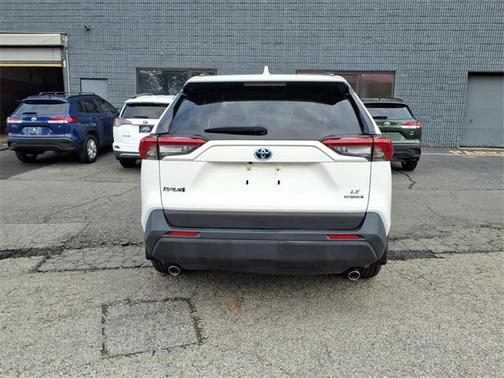 2022 Toyota RAV4 Hybrid LE