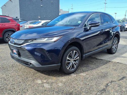 2023 Toyota Venza LE