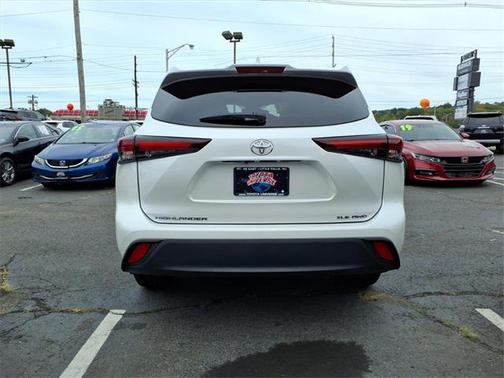 2024 Toyota Highlander Platinum