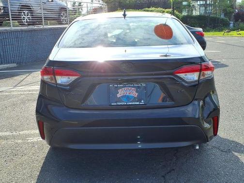 Midnight Black Metallic 2024 Toyota Corolla LE