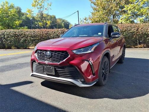 2023 Toyota Highlander XSE