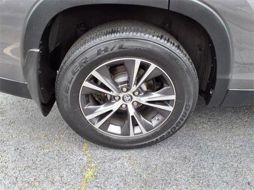 2019 Toyota Highlander LE Plus