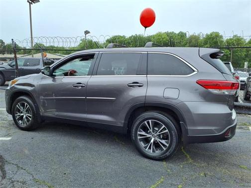 2019 Toyota Highlander LE Plus