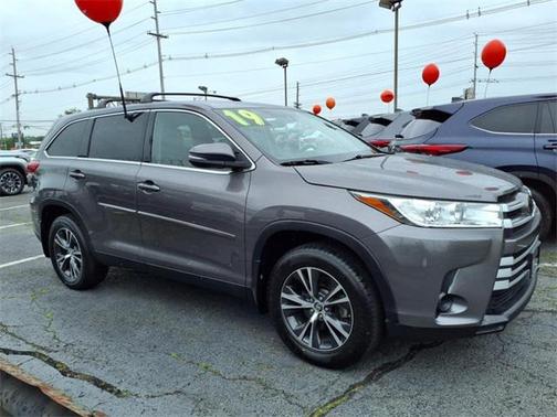 2019 Toyota Highlander LE Plus