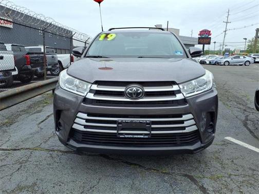 2019 Toyota Highlander LE Plus