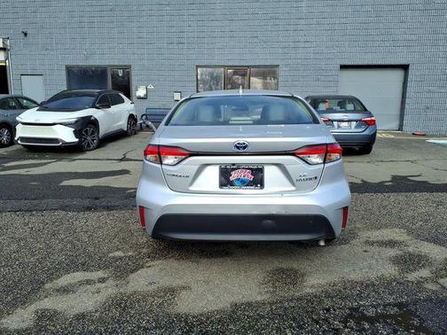 2023 Toyota Corolla Hybrid LE