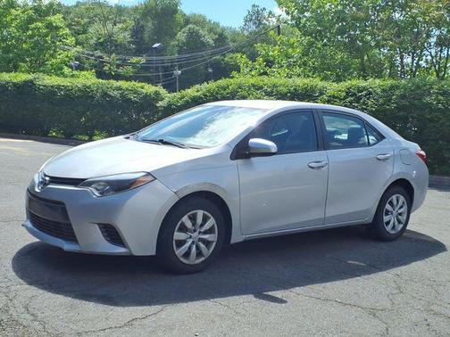 Classic Silver Metallic 2015 Toyota Corolla LE Plus