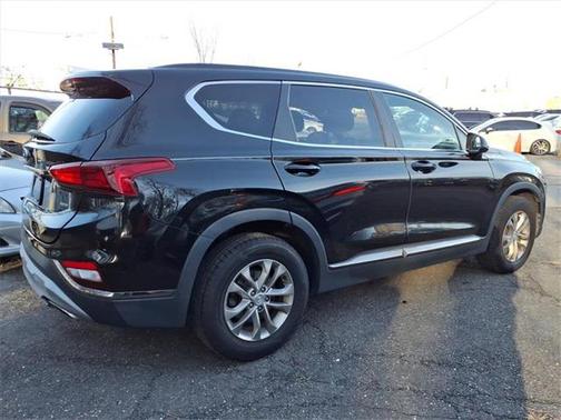 2019 Hyundai SANTA FE SE 2.4