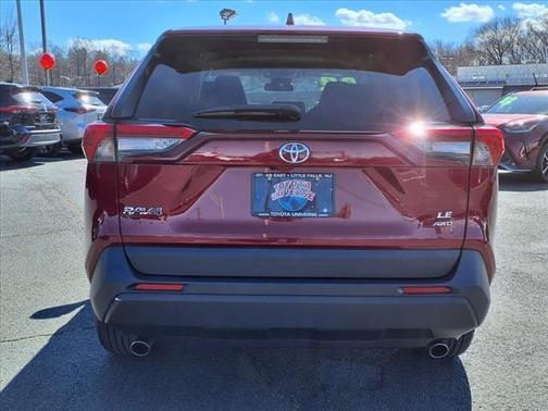 2022 Toyota RAV4 LE