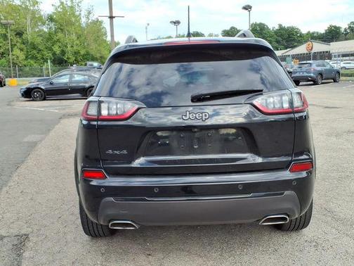 Diamond Black Crystal Pearlcoat 2019 Jeep Cherokee Limited