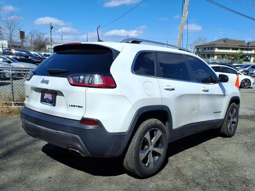 Bright White Clearcoat 2019 Jeep Cherokee Limited