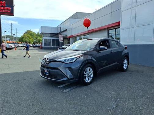 2021 Toyota C-HR LE