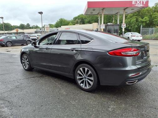 2019 Ford Fusion SE