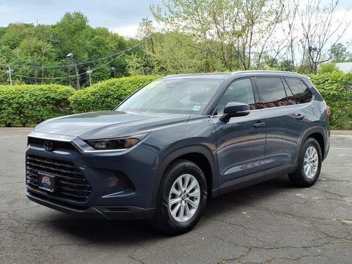 Cloud 2024 Toyota Grand Highlander XLE
