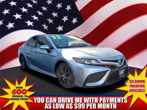 2022 Toyota Camry SE