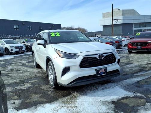 2022 Toyota Highlander L