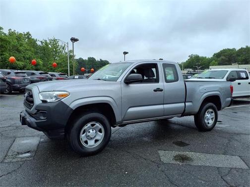 2017 Toyota Tacoma SR