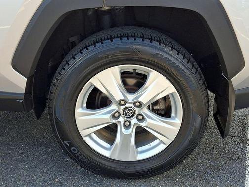 Silver Sky Metallic 2021 Toyota RAV4 XLE