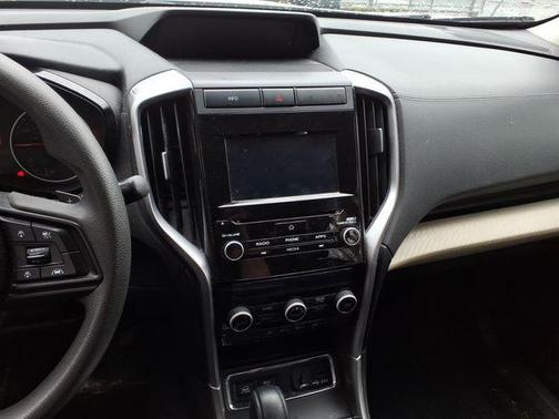 2019 Subaru Ascent Base 8-Passenger