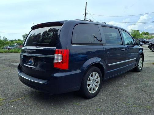 True Blue Pearlcoat 2014 Chrysler Town & Country Touring