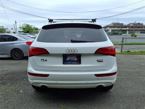 2017 Audi Q5 2.0T Premium