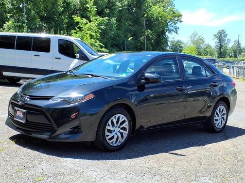 Black Sand Pearl 2018 Toyota Corolla LE