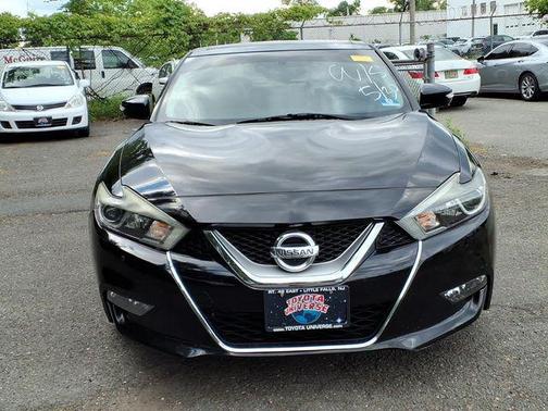 Super Black 2017 Nissan Maxima 3.5 Platinum