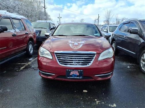 2013 Chrysler 200 Touring