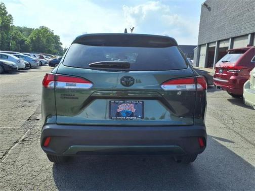 2022 Toyota Corolla Cross LE
