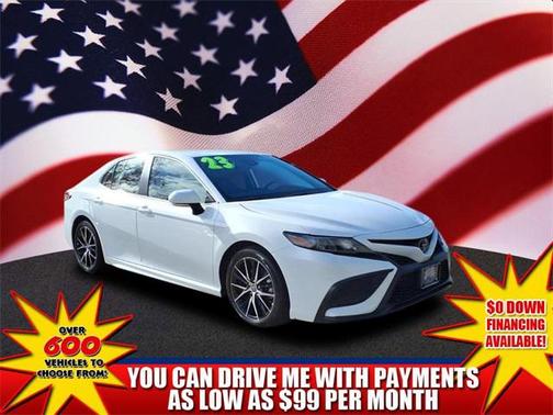 2023 Toyota Camry SE