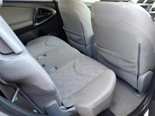 2009 Toyota RAV4 Sport