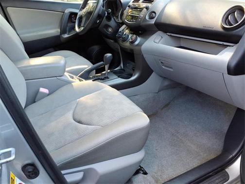 2009 Toyota RAV4 Sport