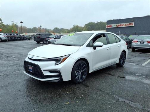 2024 Toyota Corolla Hybrid SE