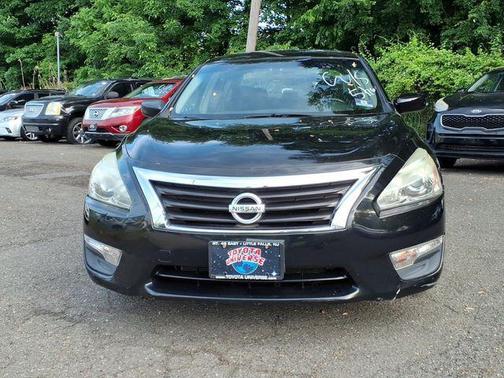 Super Black Clearcoat 2013 Nissan Altima 2.5 SV