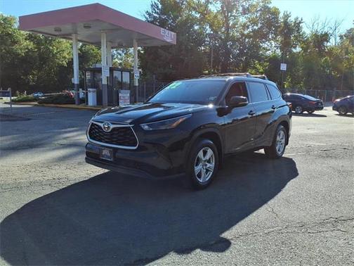 2022 Toyota Highlander L