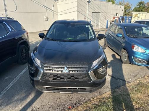 2023 Mitsubishi Eclipse Cross LE