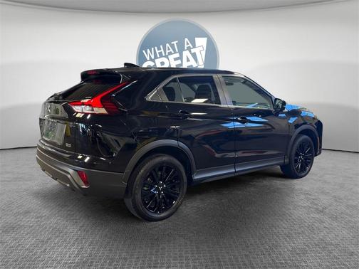 2023 Mitsubishi Eclipse Cross LE