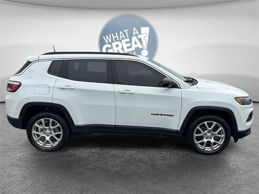 2023 Jeep Compass Latitude Lux