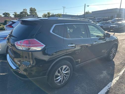 2015 Nissan Rogue SL