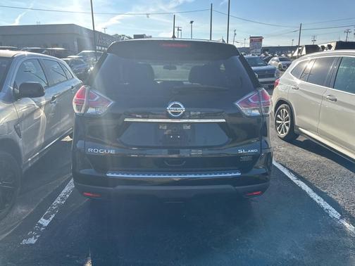 2015 Nissan Rogue SL