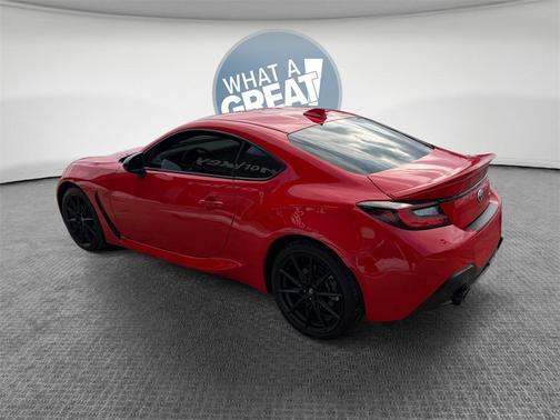 2024 Toyota GR86 Premium