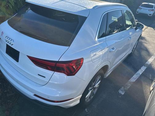 2023 Audi Q3 45 S line Premium