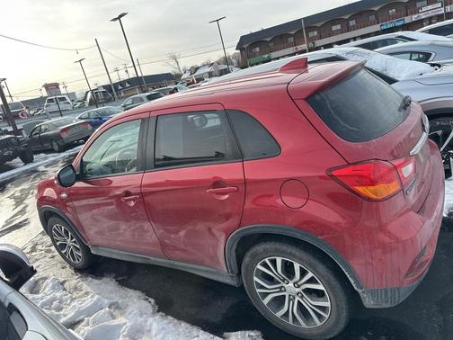 2018 Mitsubishi Outlander Sport 2.0 ES
